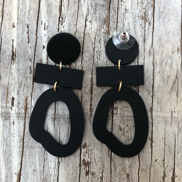 DREA Poly Clay Drop Earrings! - Picture 5 of 5